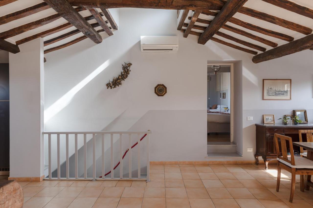 Amazing Penthouse With Terrace And Rooftop In Trastevere Apartamento Roma
