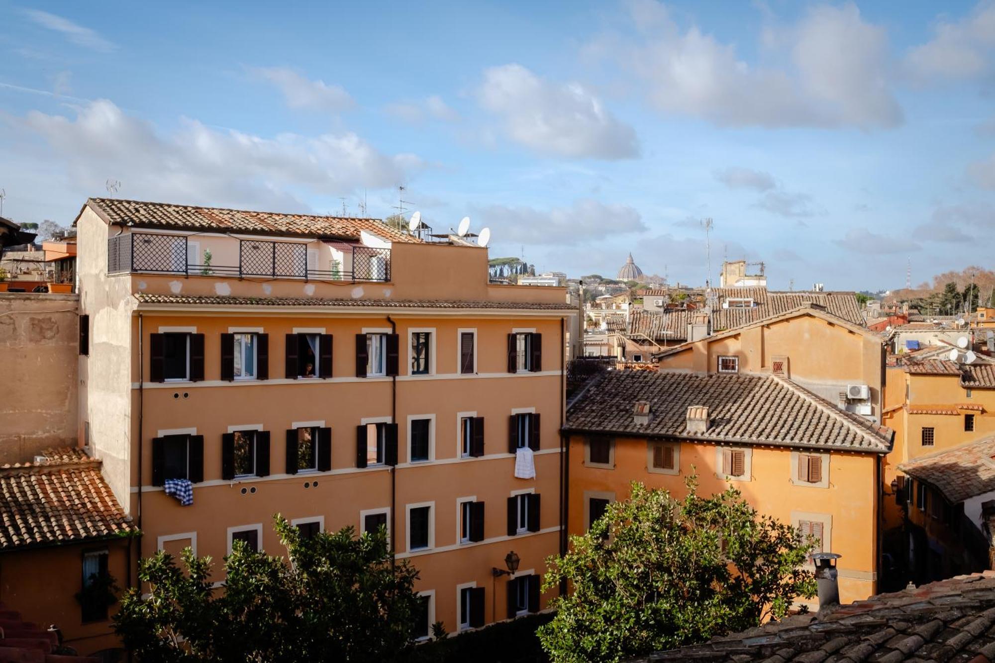 Amazing Penthouse With Terrace And Rooftop In Trastevere Apartamento